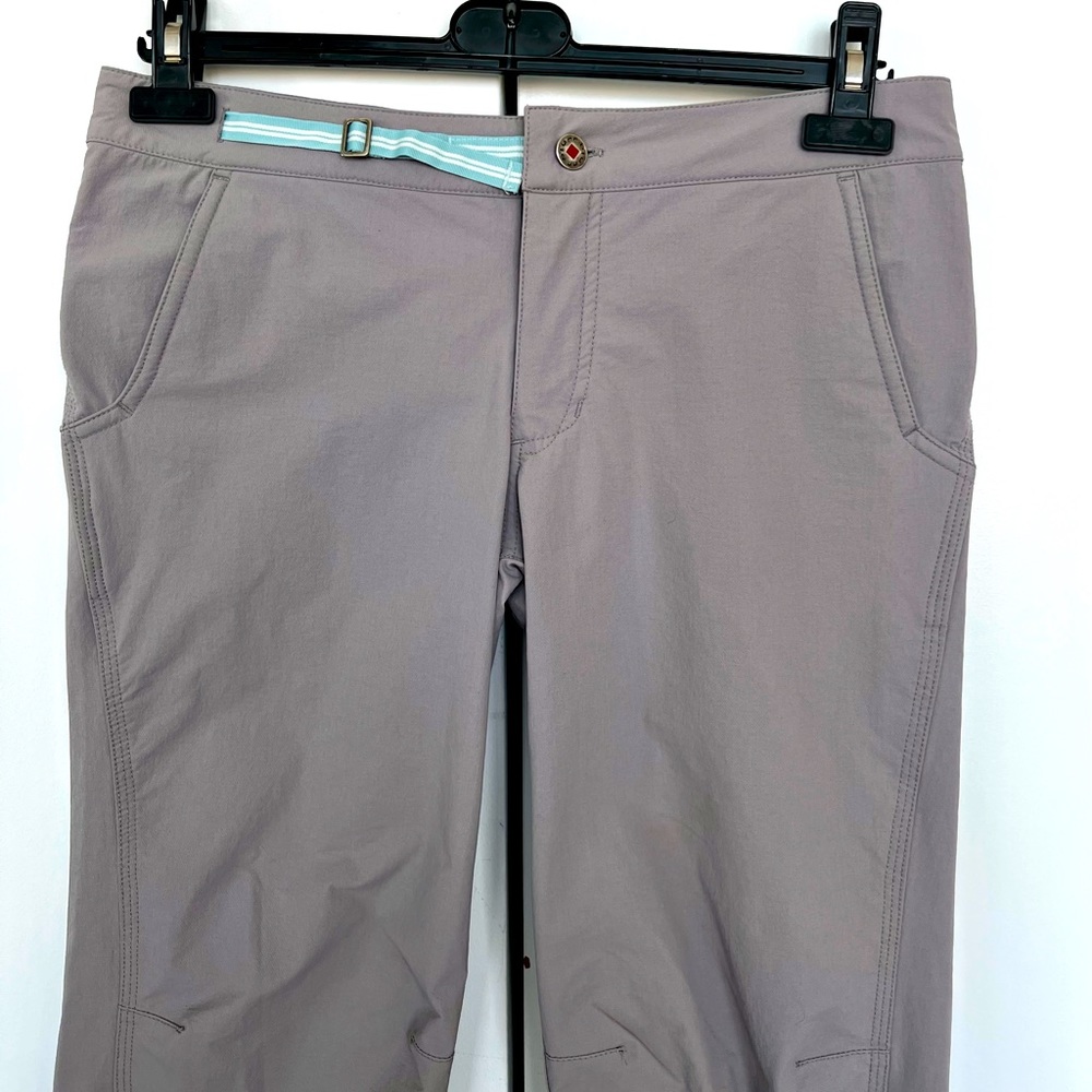 ❤️ Heavy duty hiking / trekking pants, breathable and with some water resistance